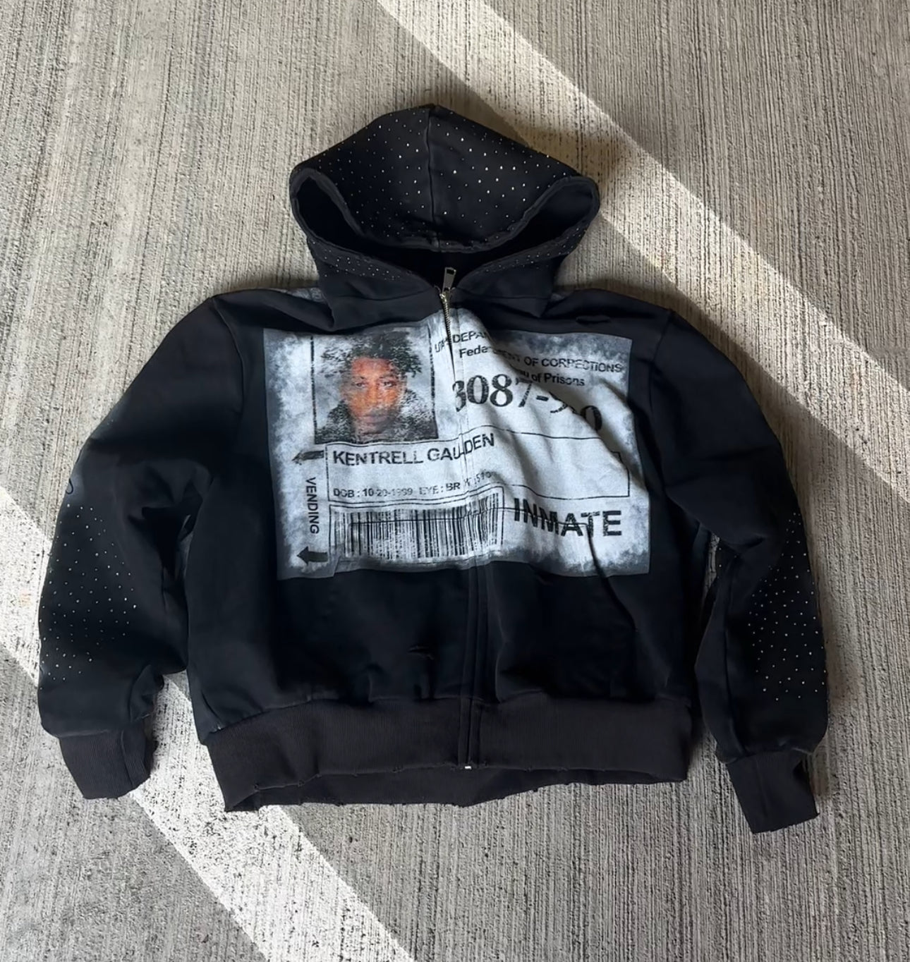 SLIME CRY HOODIE BLACK